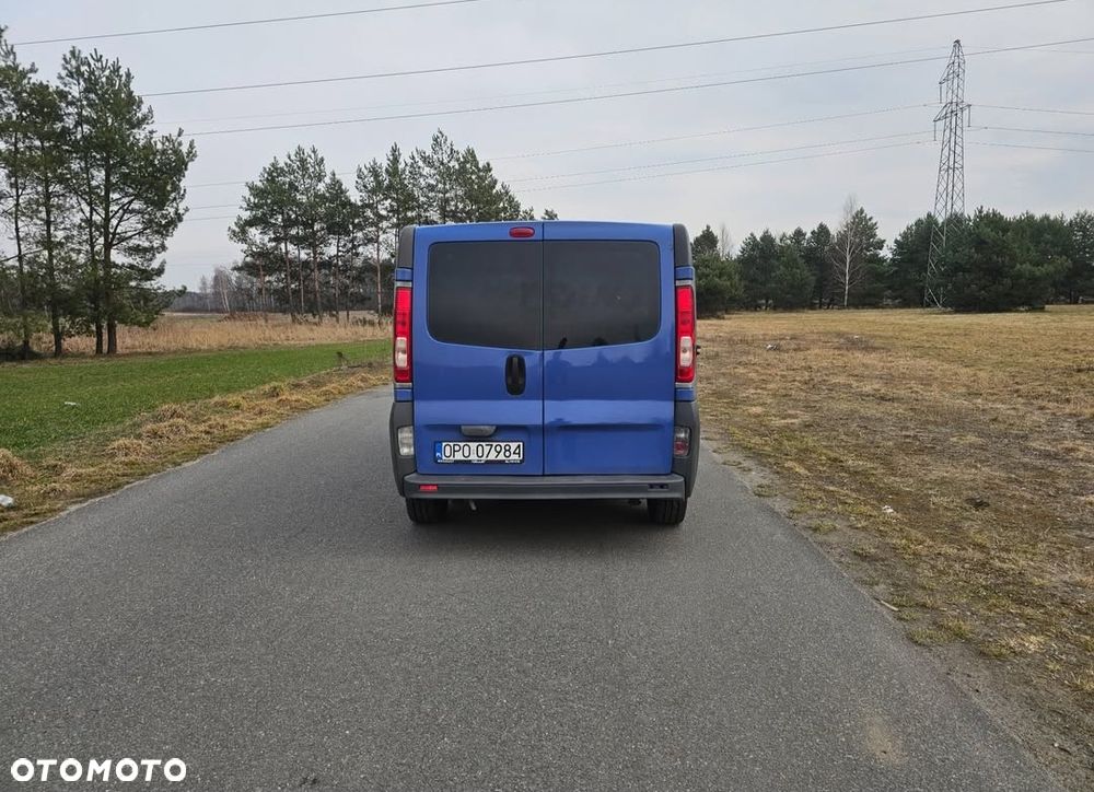 Opel Vivaro - 15