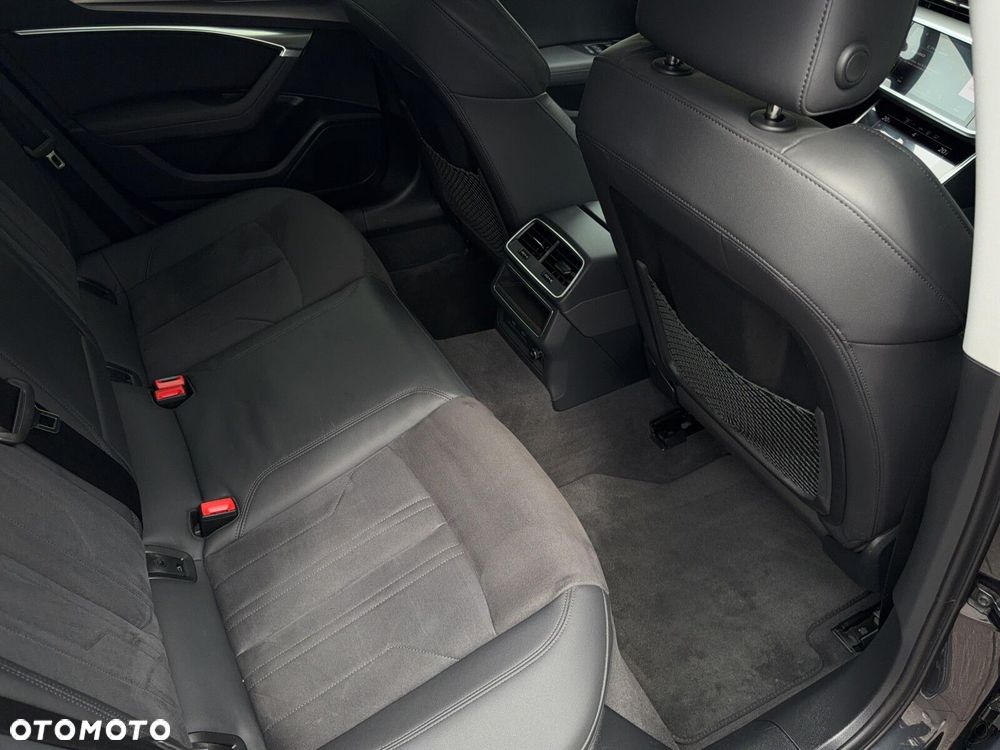 Audi A6 Avant 40 TDI mHEV Quattro Advanced S tronic - 14