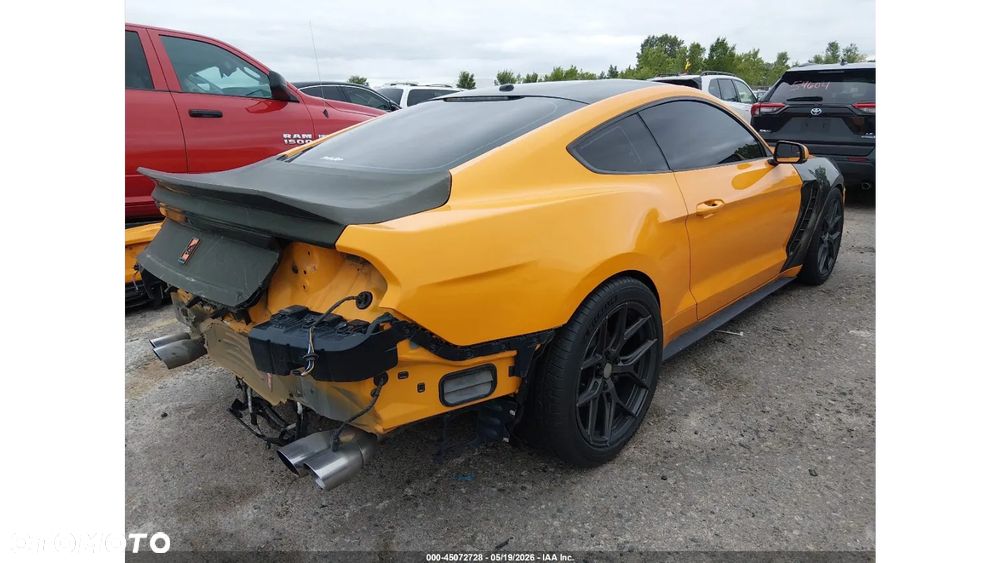 Ford Mustang 5.0 V8 GT - 4