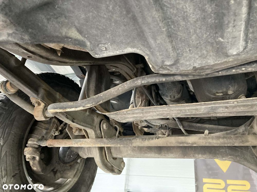 Nissan Patrol 2.8 TDI - 22