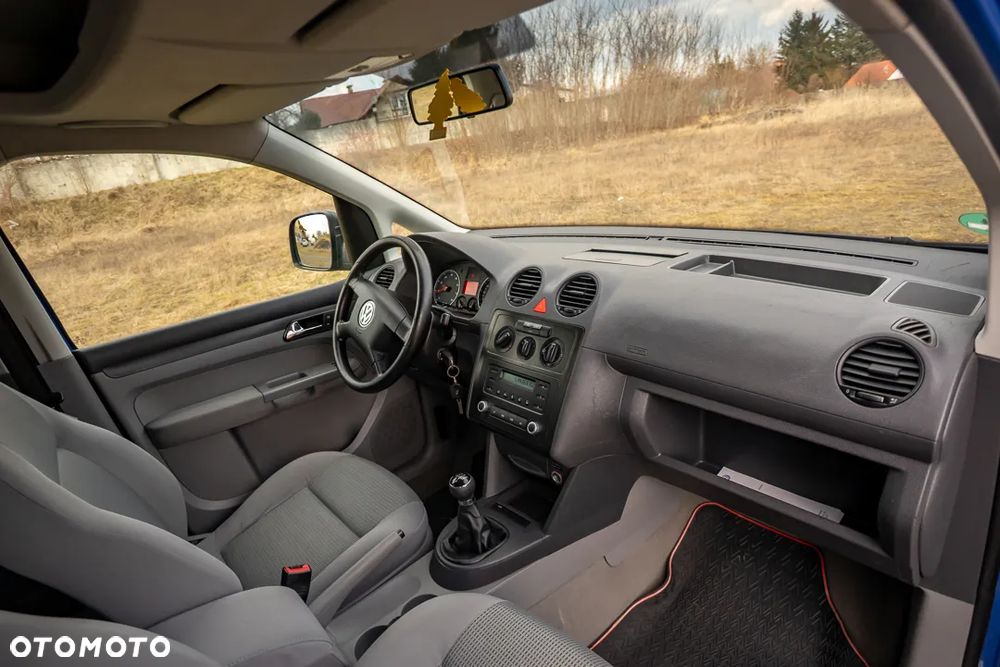 Volkswagen Caddy Life - 28