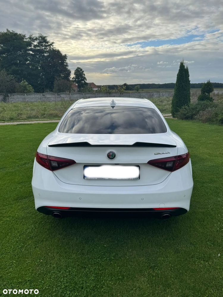 Alfa Romeo Giulia 2.2 D Turbo Super - 5