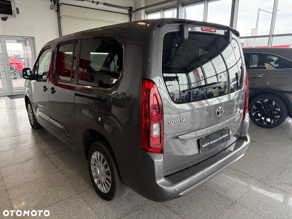 Toyota Proace City Verso Long 1.5 D-4D Business - 5