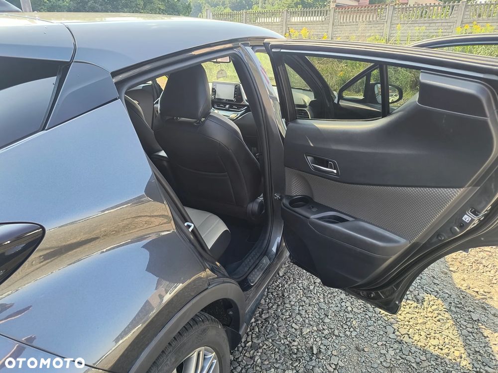 Toyota C-HR - 18