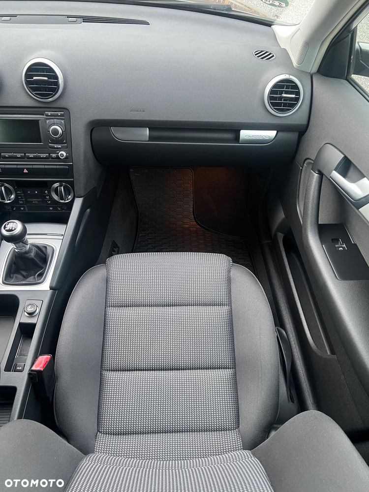 Audi A3 Sportback 2.0 TDI DPF quattro Ambition - 30
