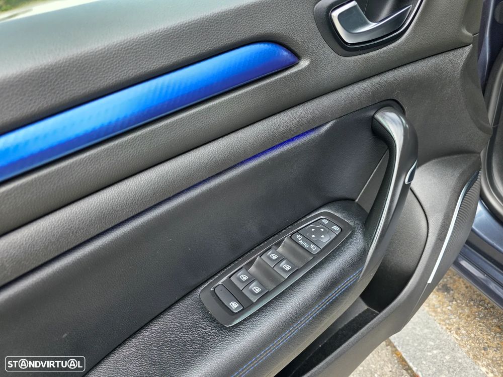 Renault Mégane 1.6 dCi GT Line J18 - 9