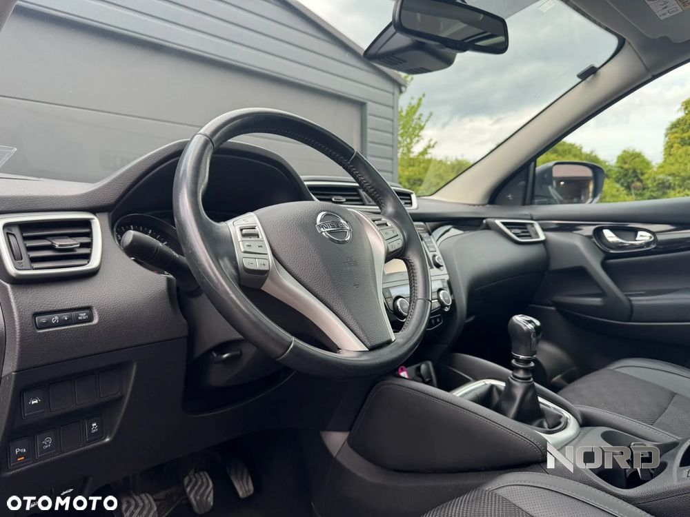 Nissan Qashqai 1.2 DIG-T Tekna EU6 - 10