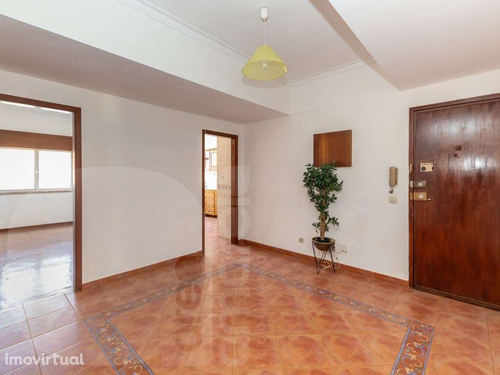 Apartamento T2 com Arrecadação de 38m² - Oportunidade Rara em Corro... - Grande imagem: 2/20