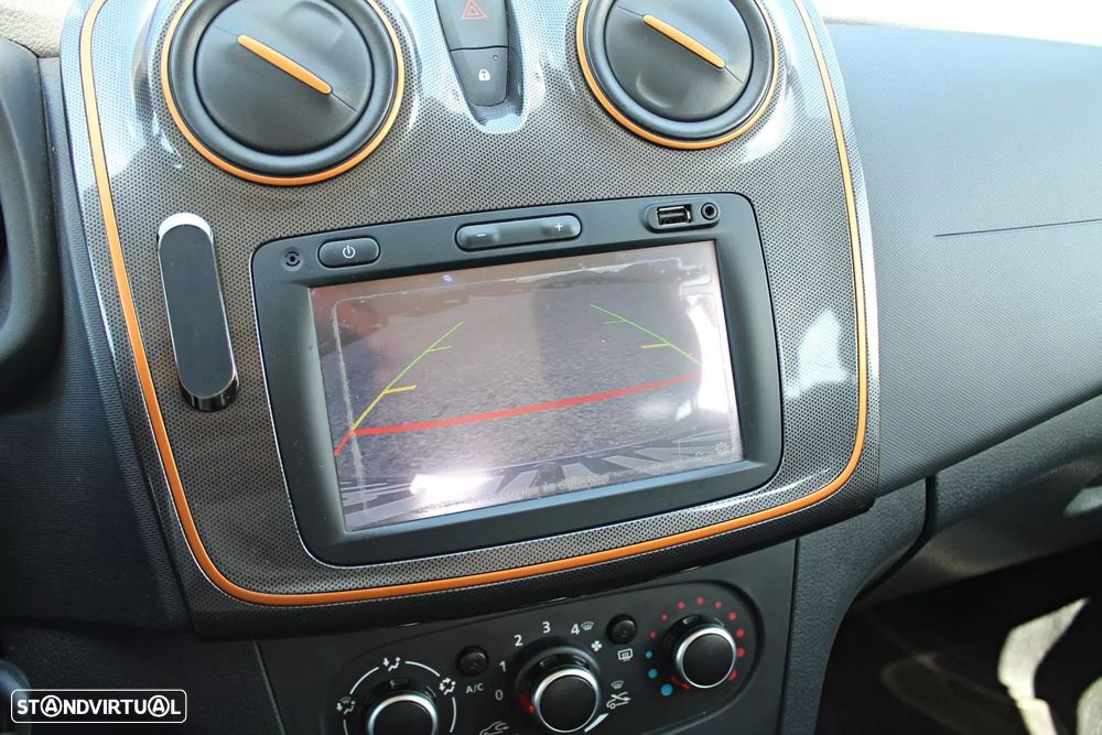 Dacia Sandero 0.9 TCe Stepway - 21