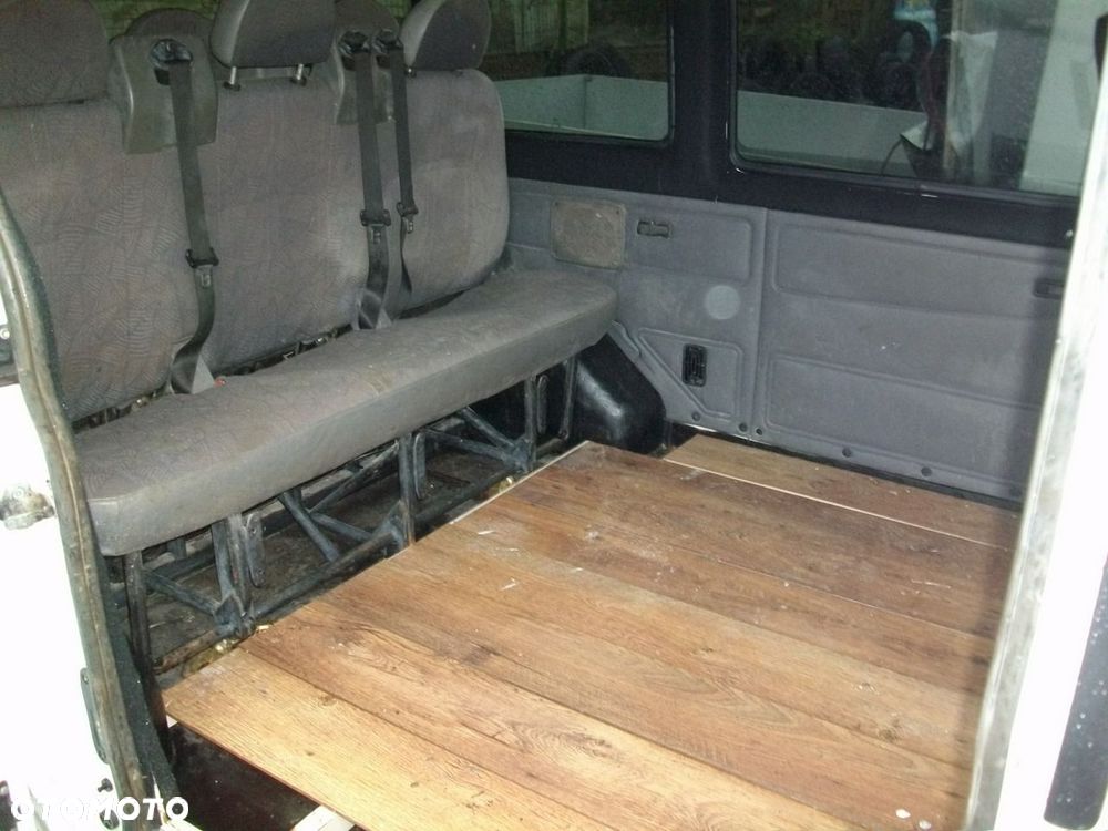 Ford Transit - 3
