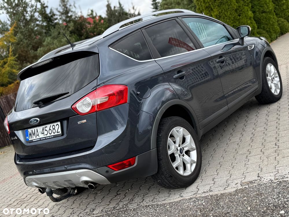 Ford Kuga 2.0 TDCi 4x4 Titanium - 32