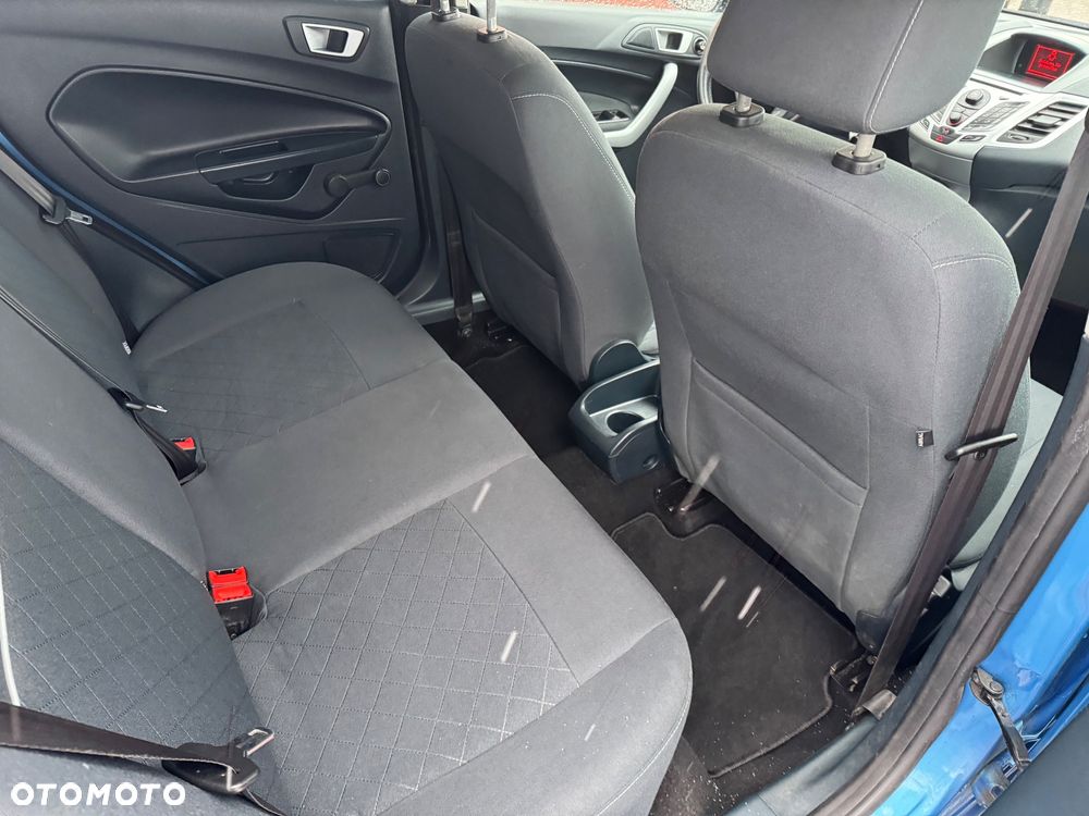Ford Fiesta - 5