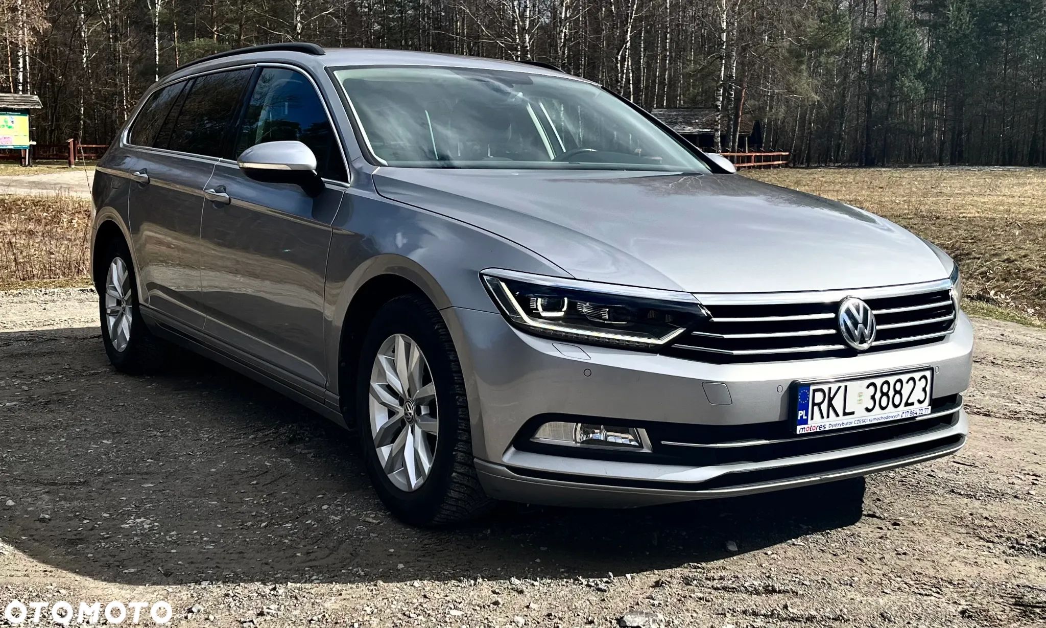 Volkswagen Passat Variant 1.6 TDI (BlueMotion Technology) Comfortline - 1
