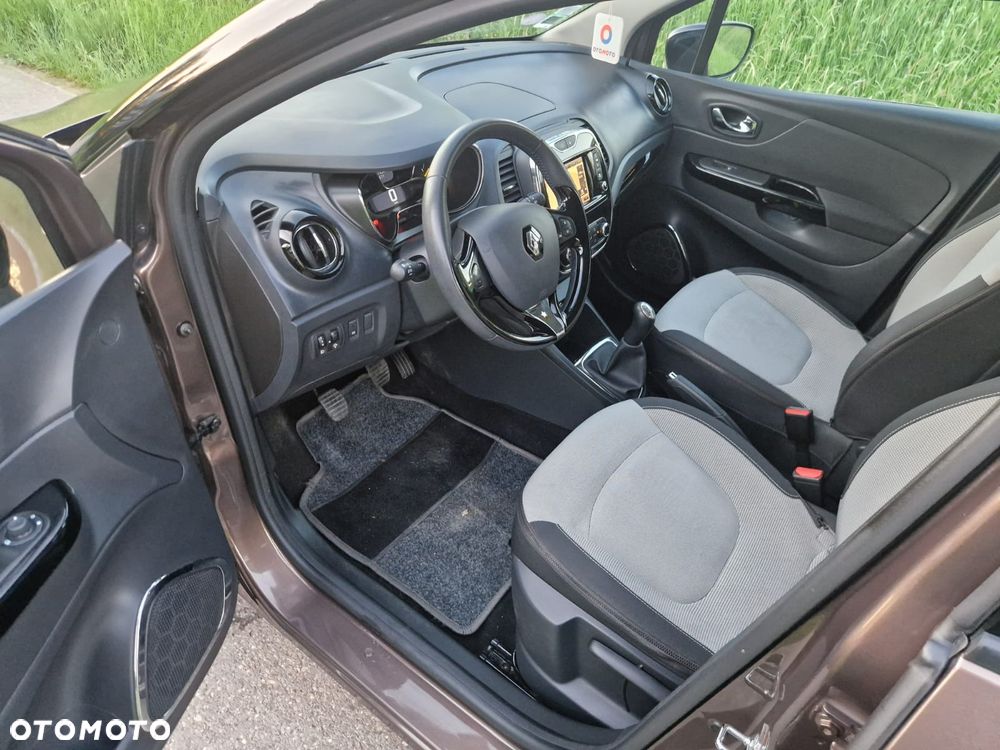 Renault Captur - 10