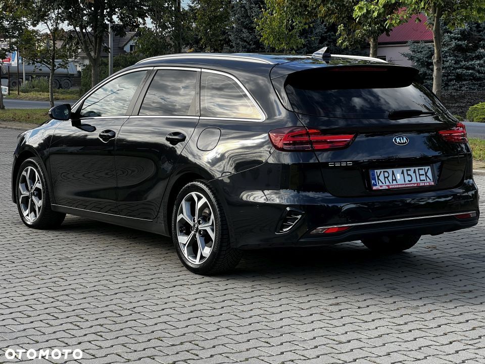 Kia Ceed 1.6 CRDi DCT Platinum Edition - 6