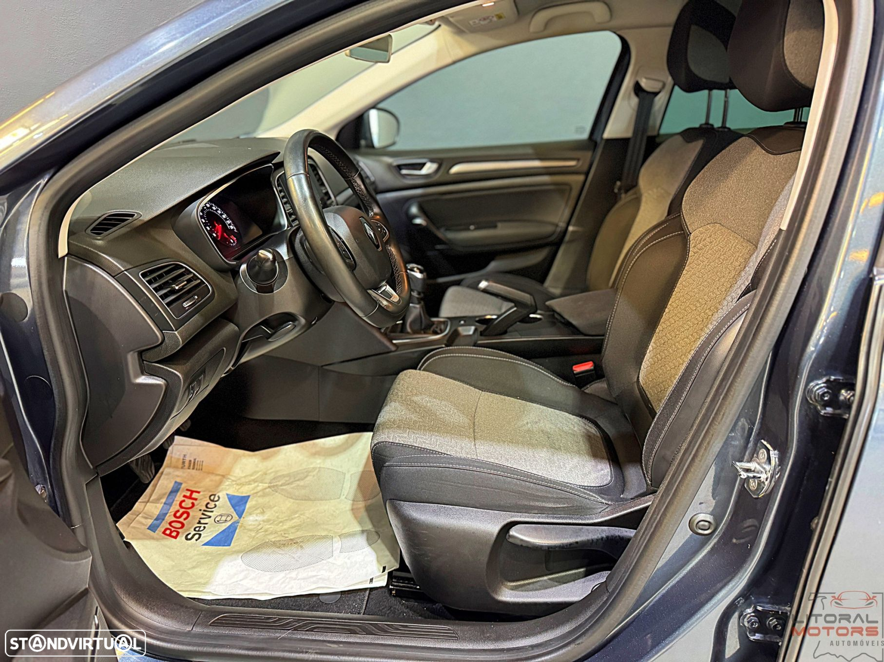 Renault Mégane Sport Tourer 1.3 TCe Limited - 14
