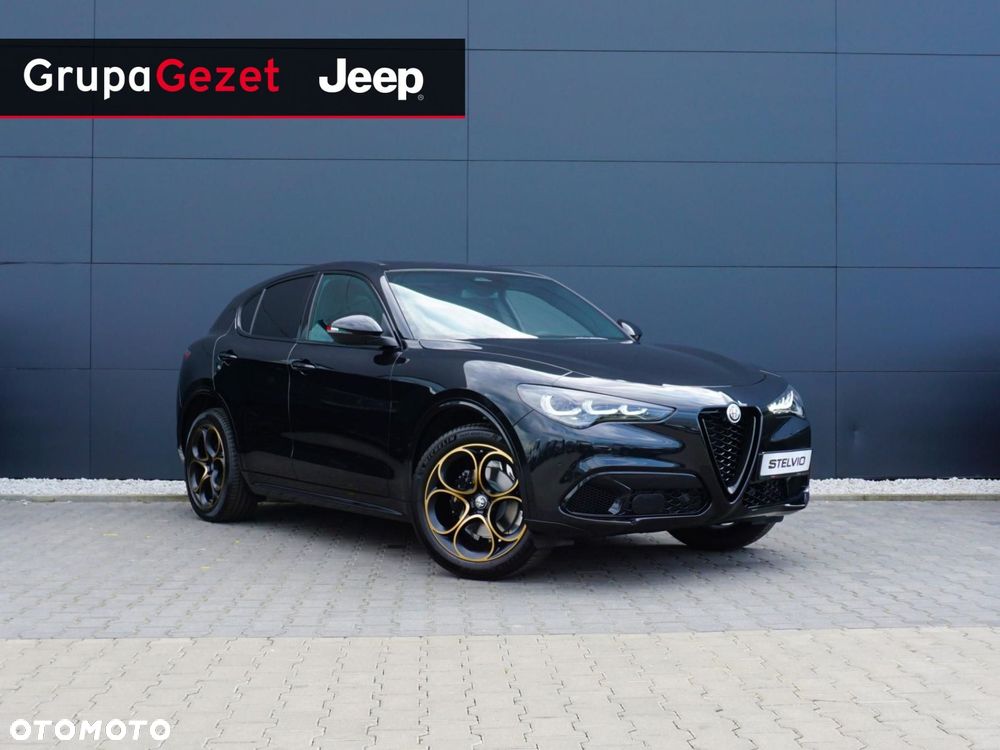 Alfa Romeo Stelvio - 2