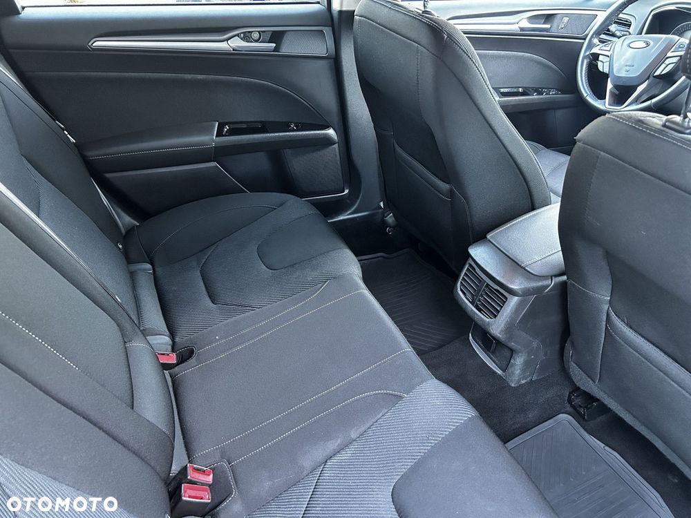 Ford Mondeo - 14