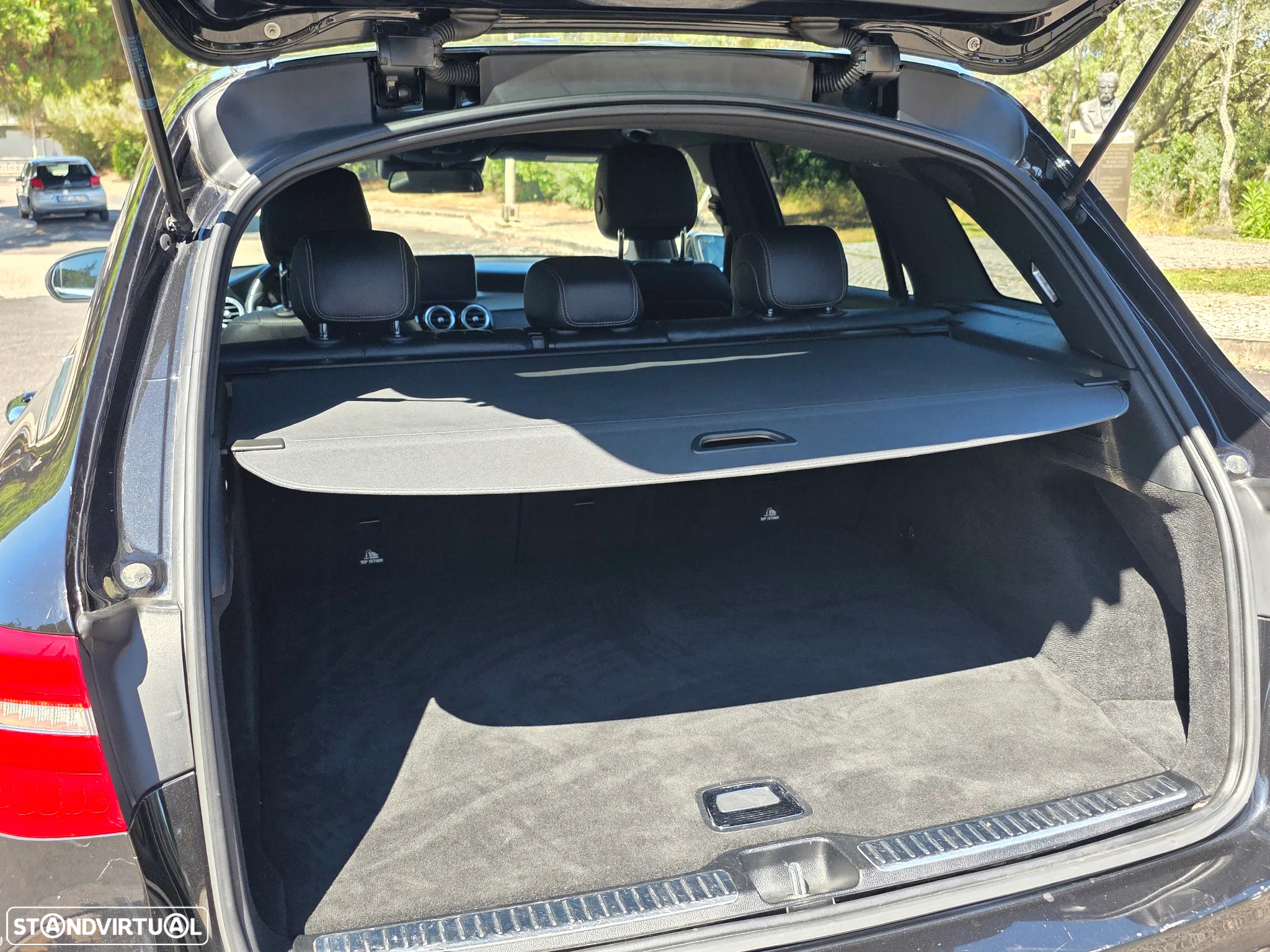 Mercedes-Benz GLC 250 d Off-Road 4-Matic - 11