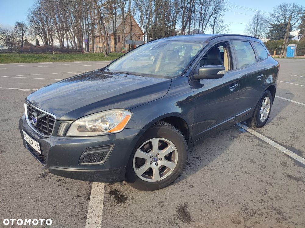 Volvo XC 60 D3 Momentum - 33