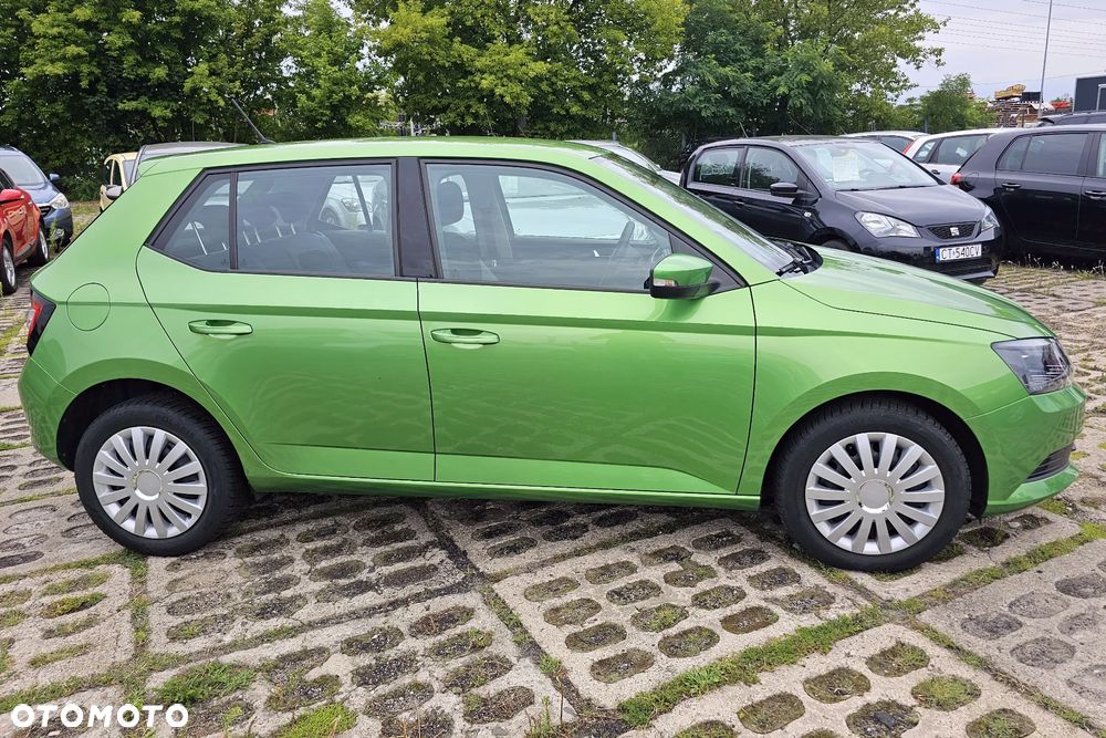 Skoda Fabia - 8