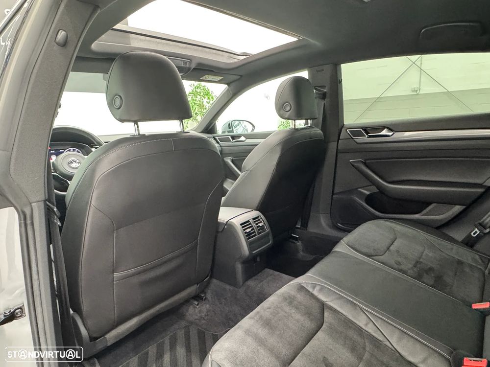 VW Arteon 2.0 TDI R-Line DSG 4Motion - 36