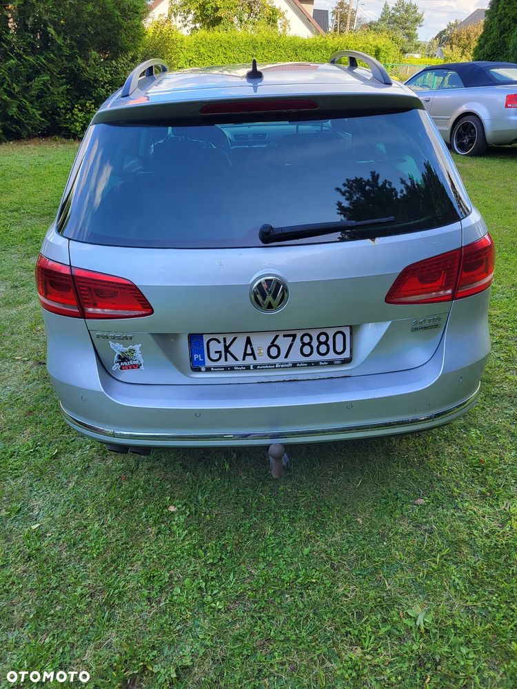 Volkswagen Passat 2.0 TDI Comfortline - 5