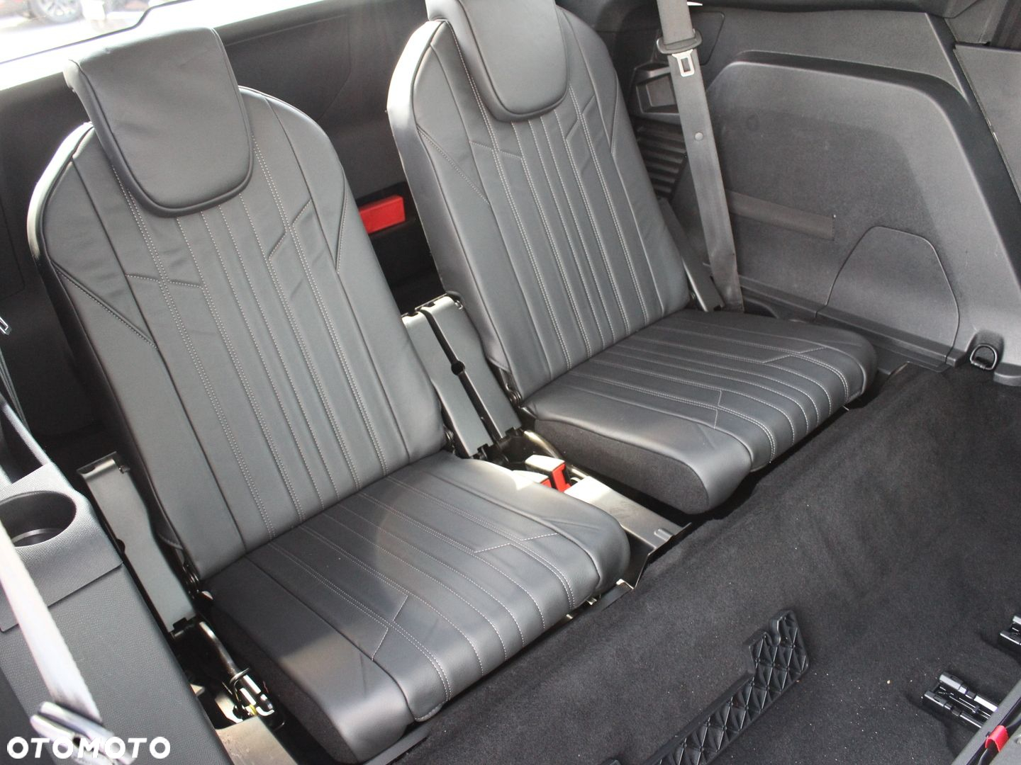 Peugeot 5008 - 25