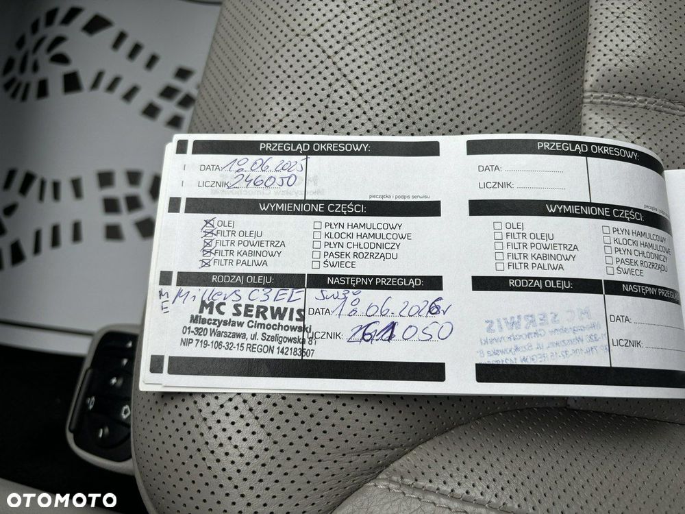 Mercedes-Benz GL - 27