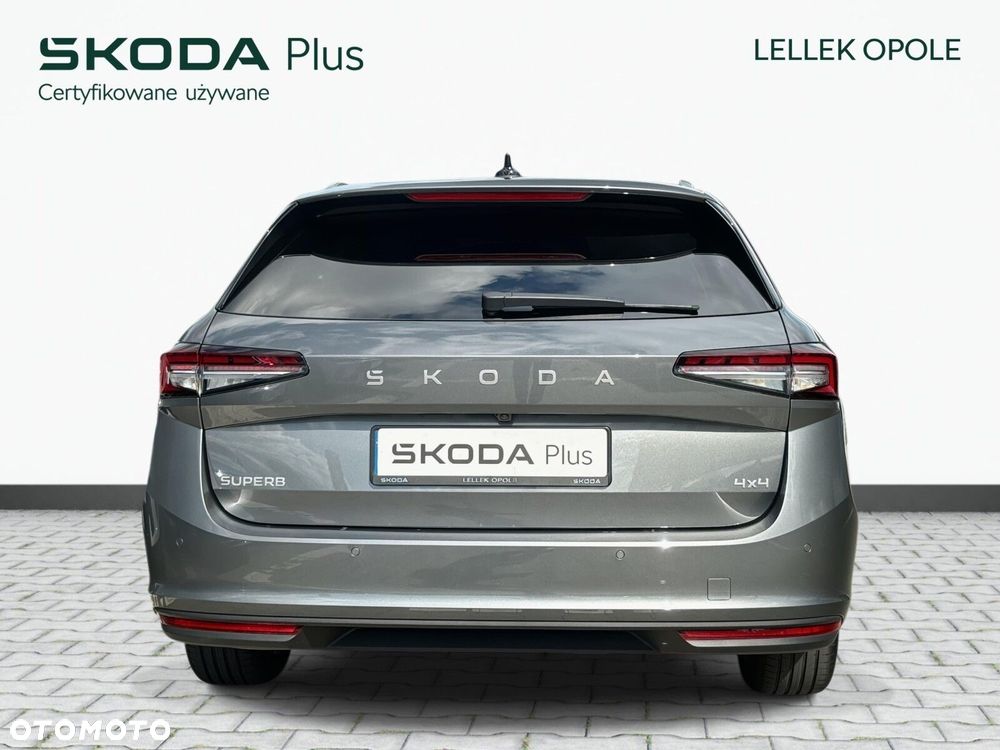 Skoda Superb 2.0 TSI 4x4 Selection DSG - 8