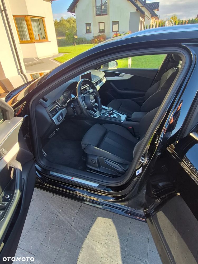 Audi A4 Avant 2.0 TDI Sport S tronic - 12