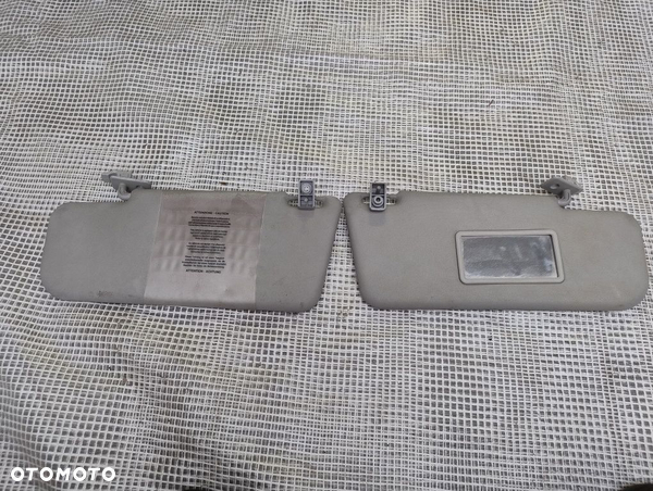 Fiat panda 2 II daszek prawy lewy komplet słonecznik przeciwsłoneczna