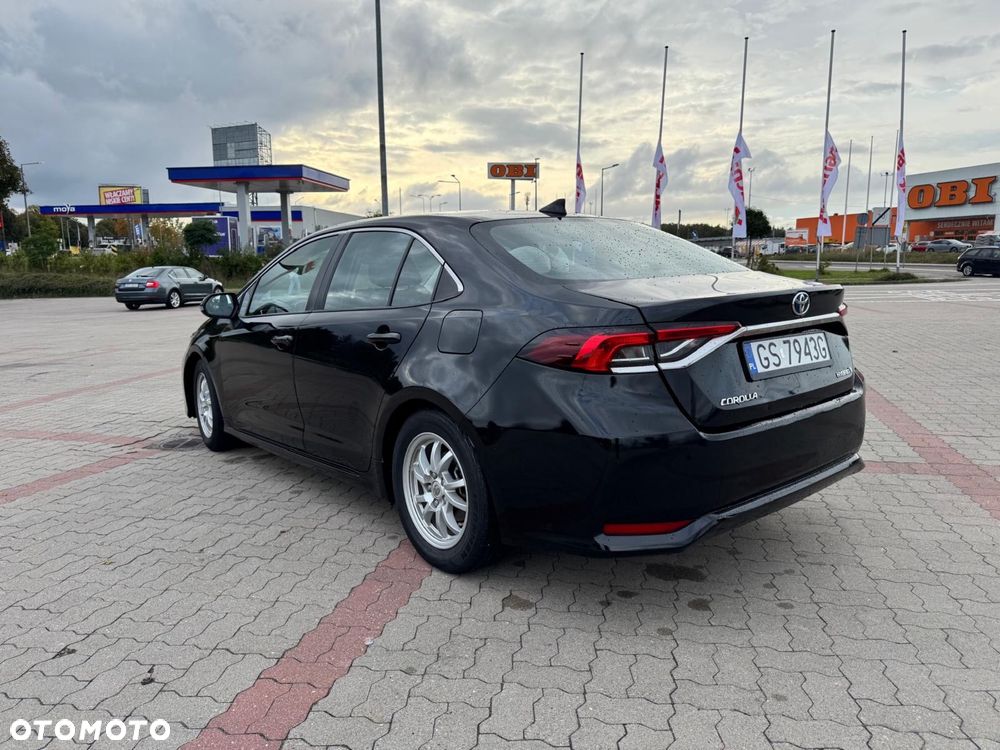 Toyota Corolla - 6