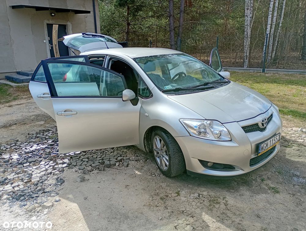 Toyota Auris 1.4 D-4D Luna - 9