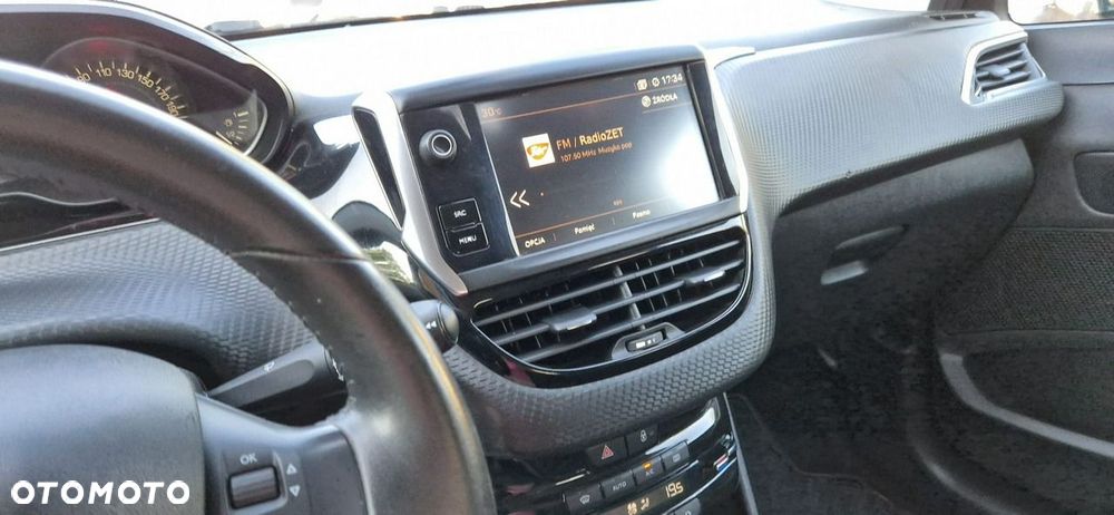 Peugeot 2008 - 34