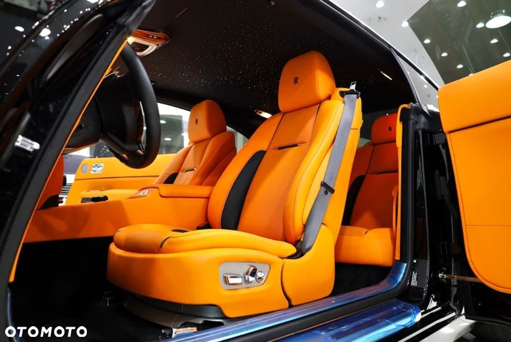 Rolls-Royce Wraith Black Badge - 24