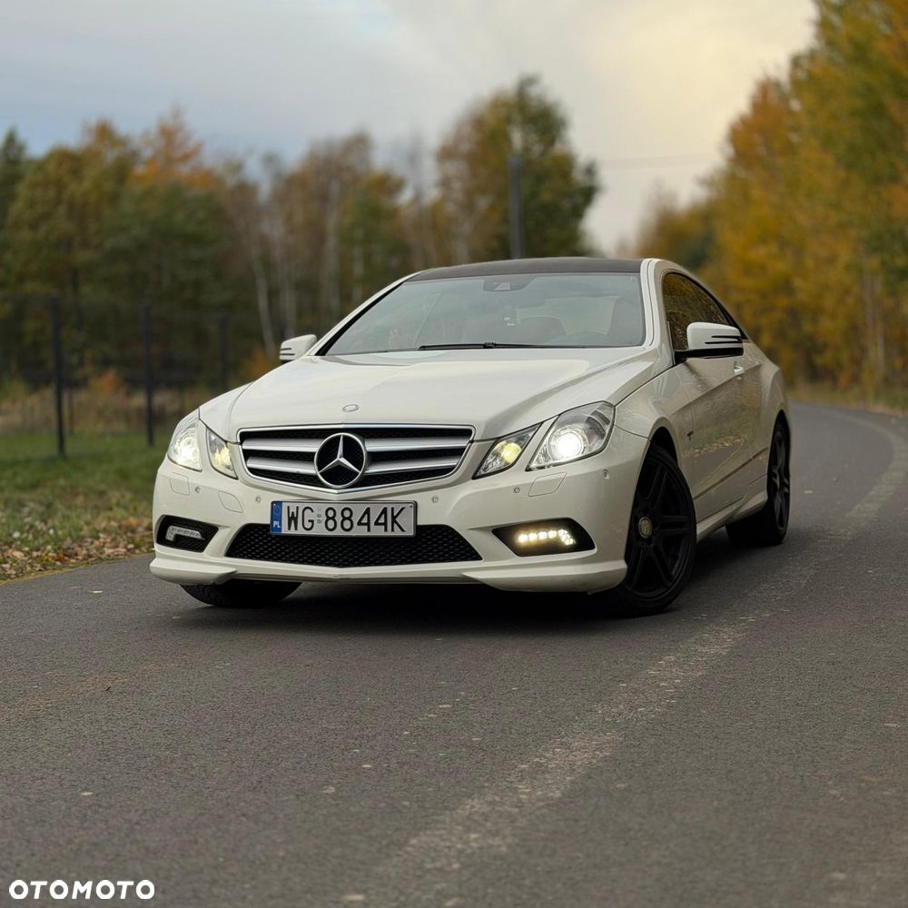 Mercedes-Benz Klasa E 220 CDI BlueEff - 30