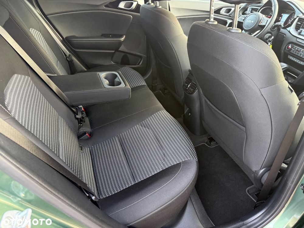 Kia Ceed 1.5 T-GDI DCT7 OPF Platinum - 15