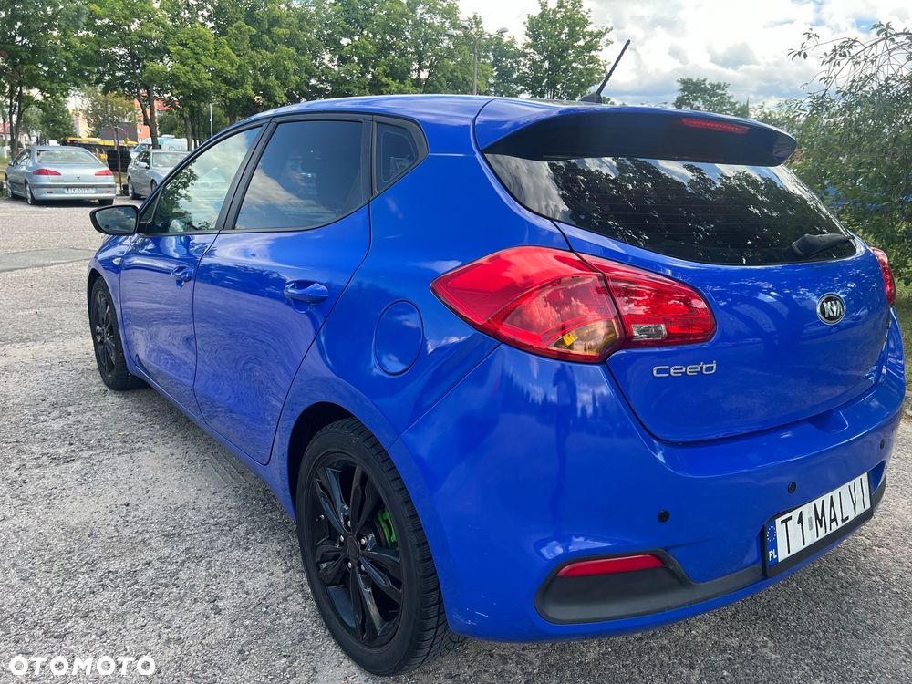 Kia Ceed - 6