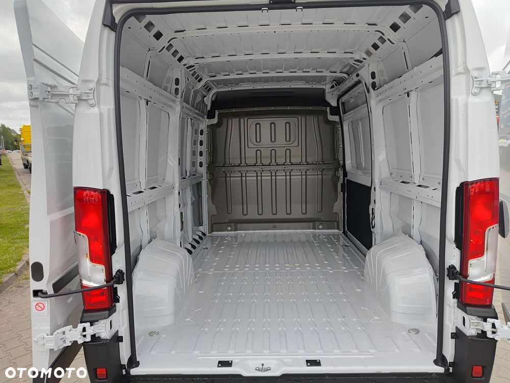 Opel movano Movano Furgon L2H2 2.2 Diesel 140KM MT6 Euro 6E DMC 3.3t 11.5m3 - 19