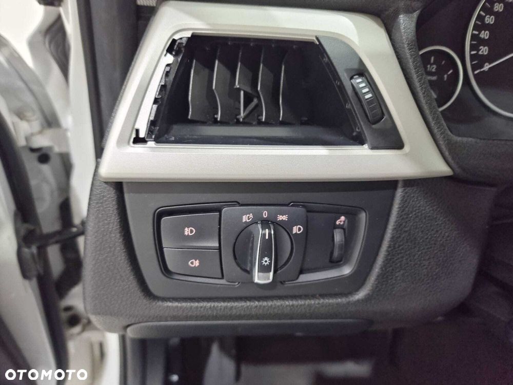 BMW Seria 3 - 29