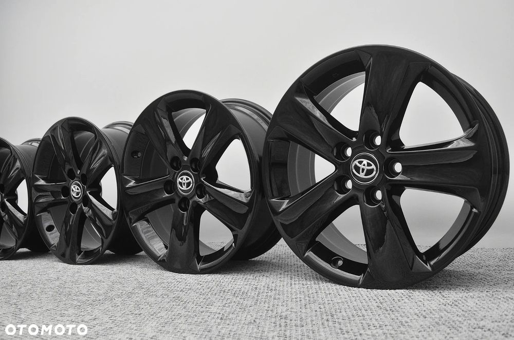 Felgi 7x17 5x114.3 Toyota Corolla Avensis Camry RAV4 C-HR Auris HighLander - 8