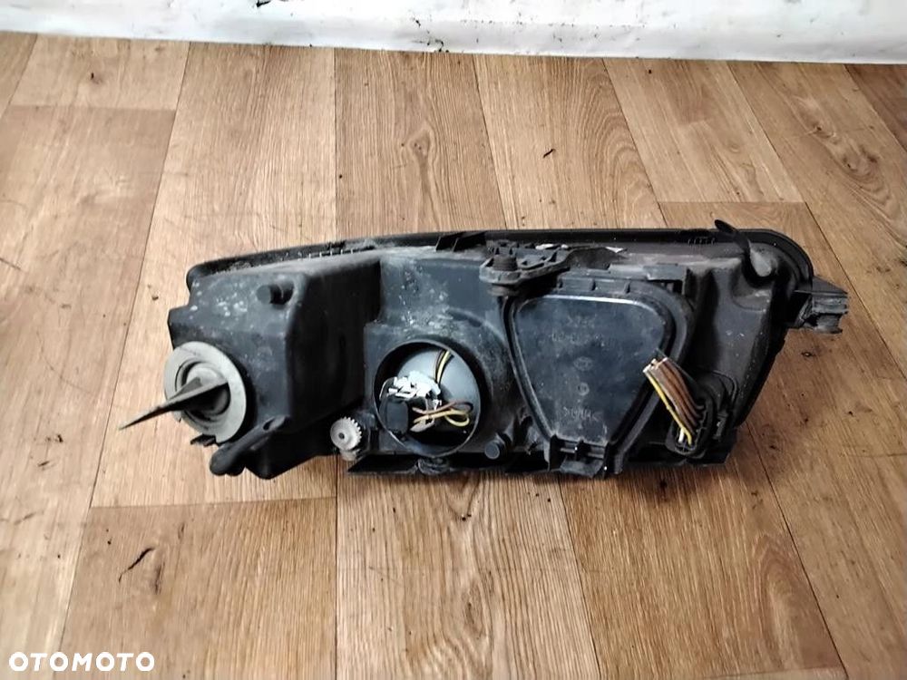 vw passat b5 lift lampa przód prawa - 2