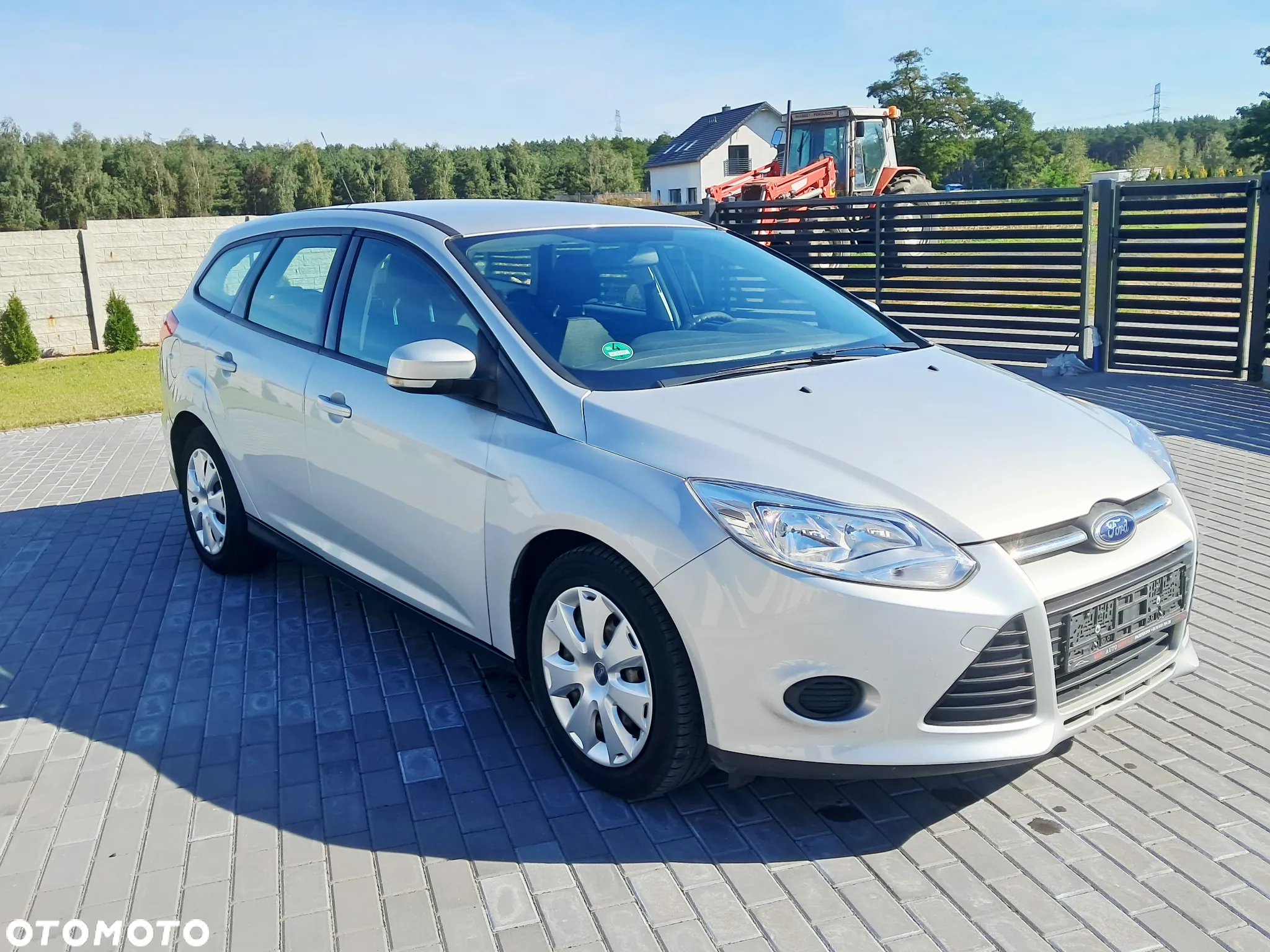Ford Focus Turnier 1.0 EcoBoost Start-Stopp-System Ambiente - 16