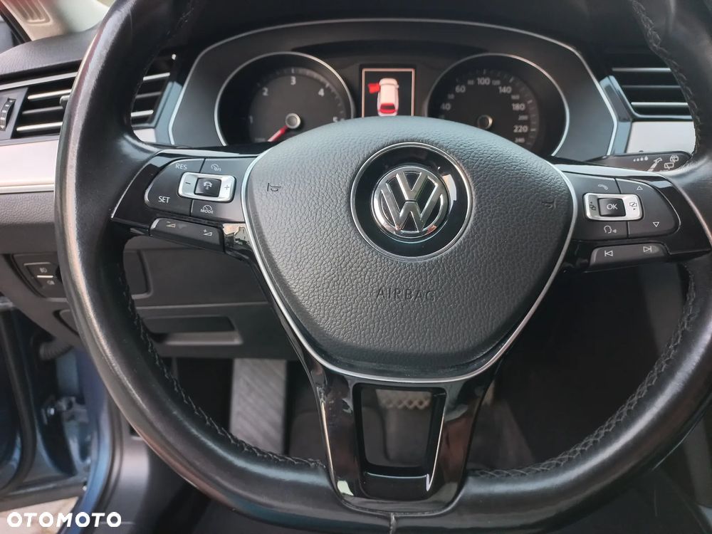 Volkswagen Passat 2.0 TDI BMT Highline DSG - 12