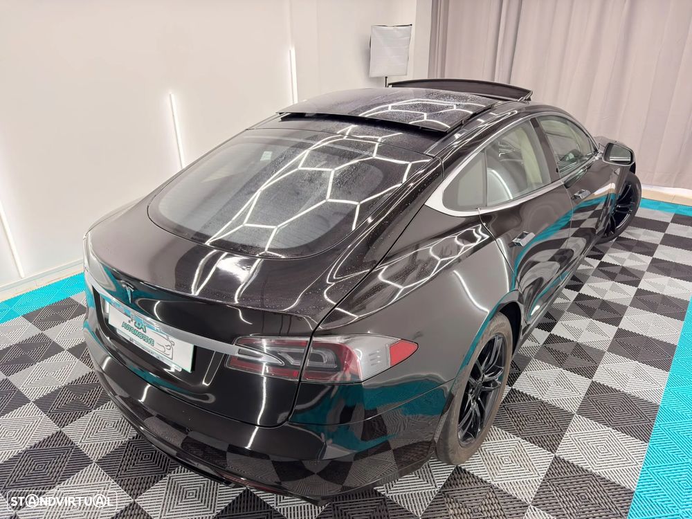 Tesla Model S 70 - 9