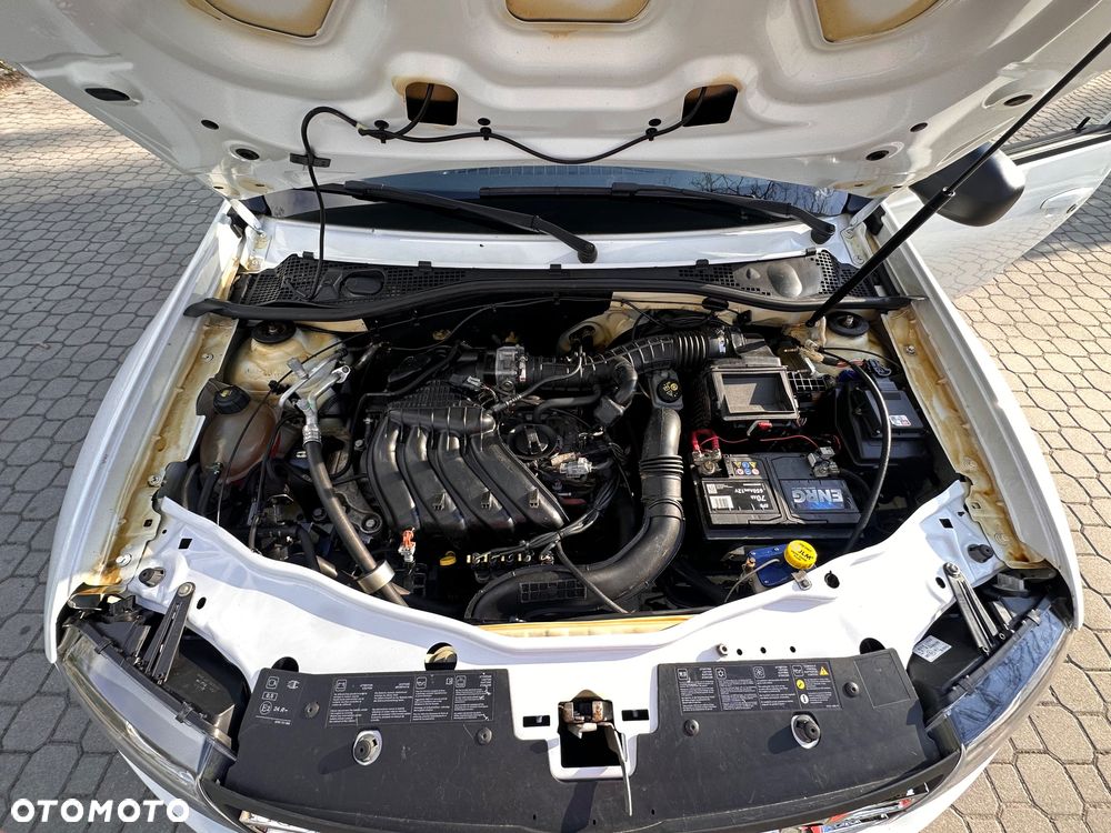 Dacia Duster 1.6 SCe Comfort 4WD - 9
