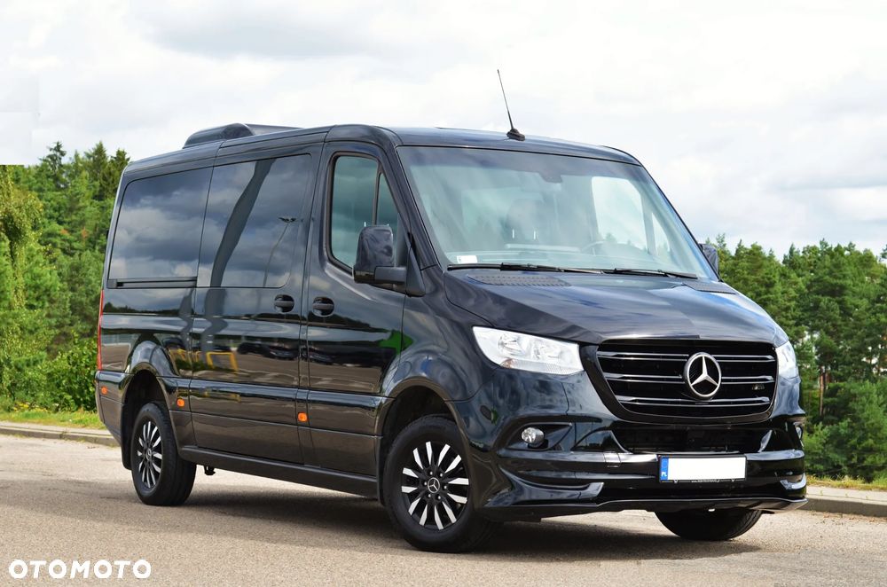 Mercedes-Benz Sprinter 907.235 - 1