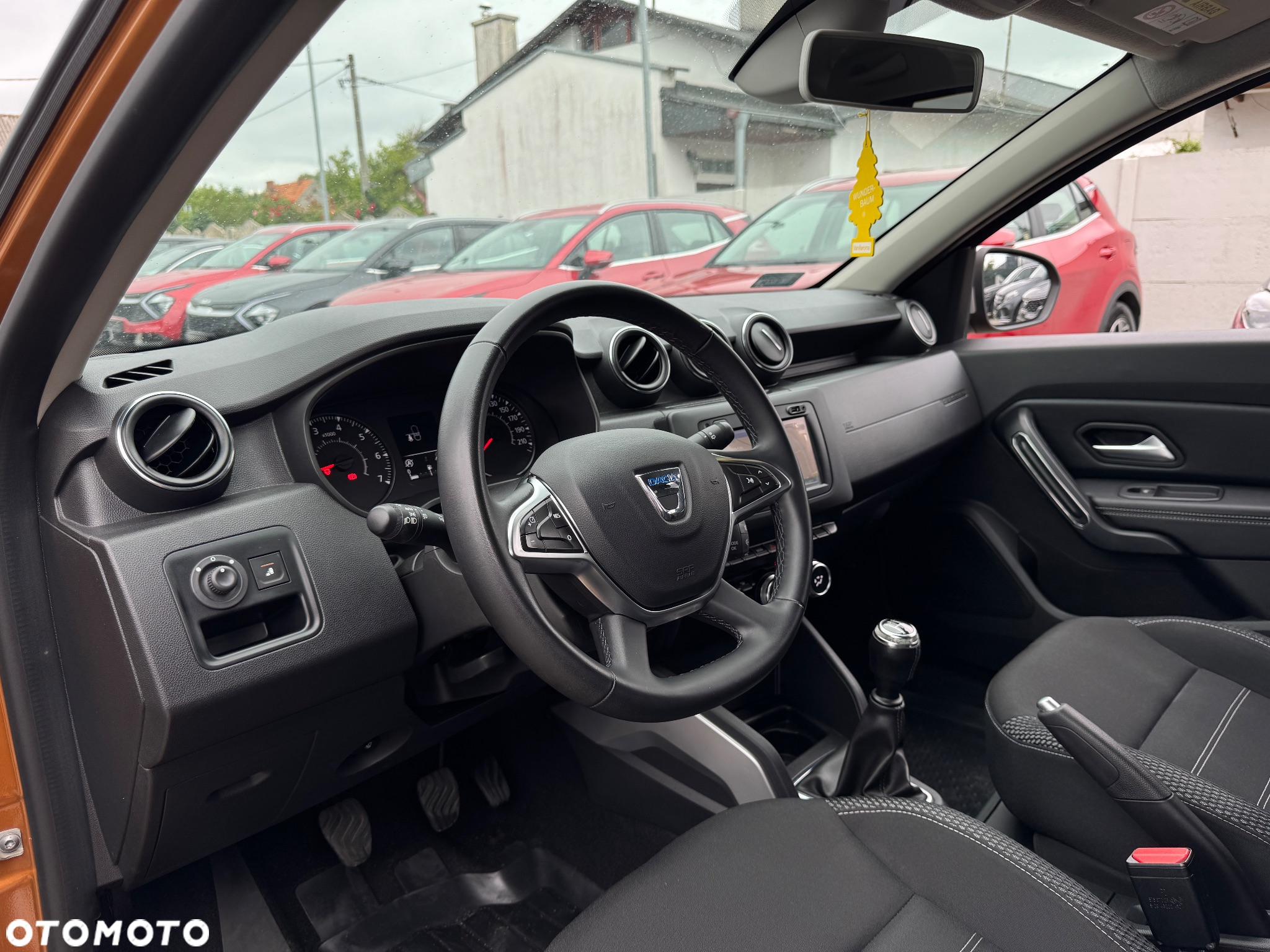 Dacia Duster 1.6 SCe S&S - 9