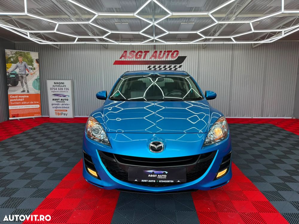 Mazda 3 - 3